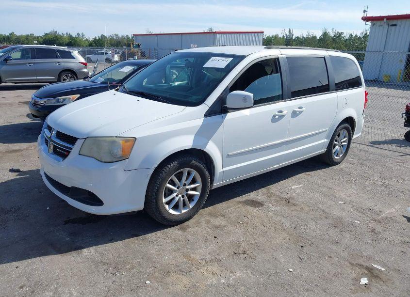 Photo 2 of 2014 Dodge Grand CARAVAN SXT (VIN 2C4RDGCG1ER266671)