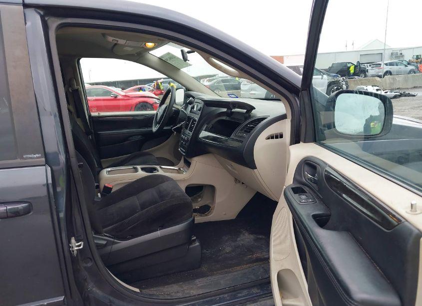 Photo 5 of 2014 Dodge Grand CARAVAN SXT (VIN 2C4RDGCG1ER323242)