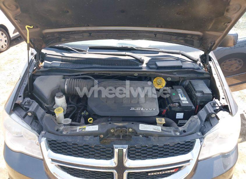 Photo 10 of 2014 Dodge Grand CARAVAN SXT 30TH ANNIVERSARY (VIN 2C4RDGCG1ER366222)