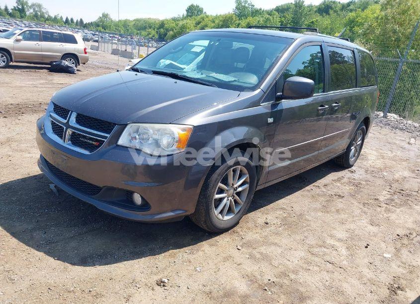 Photo 2 of 2014 Dodge Grand CARAVAN SXT 30TH ANNIVERSARY (VIN 2C4RDGCG1ER366222)