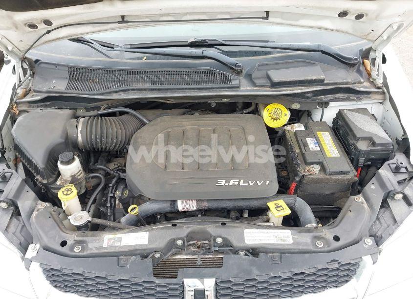 Photo 10 of 2014 Dodge Grand CARAVAN SXT 30TH ANNIVERSARY (VIN 2C4RDGCG1ER424488)