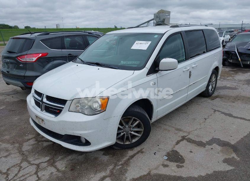 Photo 2 of 2014 Dodge Grand CARAVAN SXT 30TH ANNIVERSARY (VIN 2C4RDGCG1ER424488)