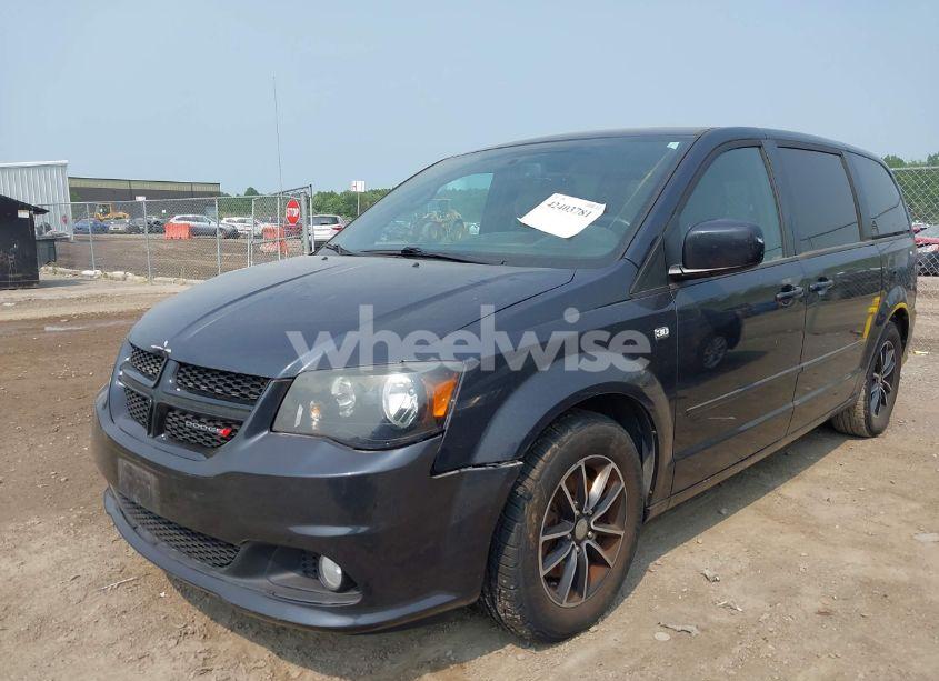 Photo 2 of 2014 Dodge Grand CARAVAN SXT 30TH ANNIVERSARY (VIN 2C4RDGCG1ER463209)