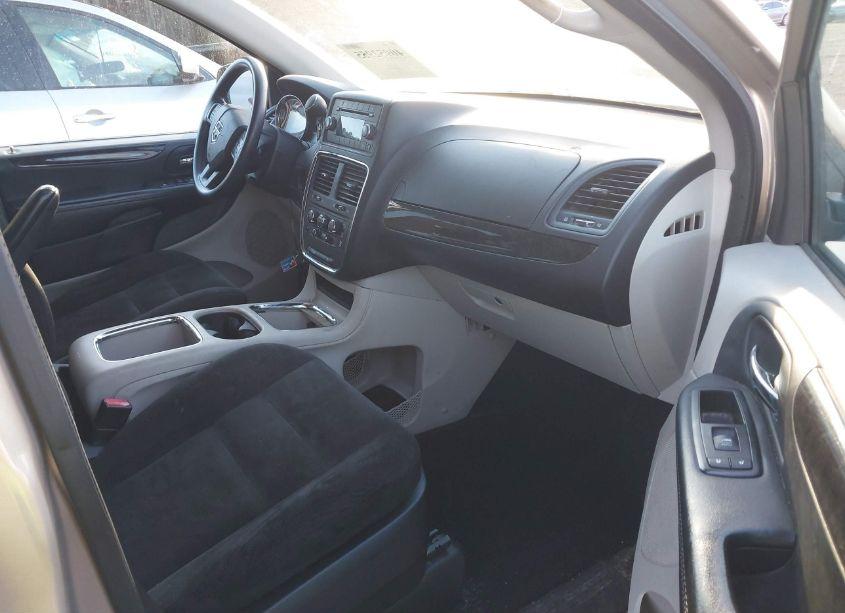 Photo 5 of 2015 Dodge Grand CARAVAN SXT (VIN 2C4RDGCG1FR585327)