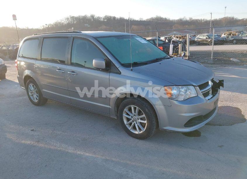 2015 Dodge Grand CARAVAN SXT (VIN 2C4RDGCG1FR745447) main photo