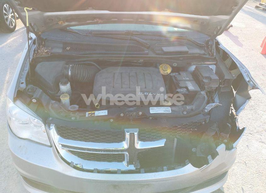 Photo 10 of 2015 Dodge Grand CARAVAN SXT (VIN 2C4RDGCG1FR745447)