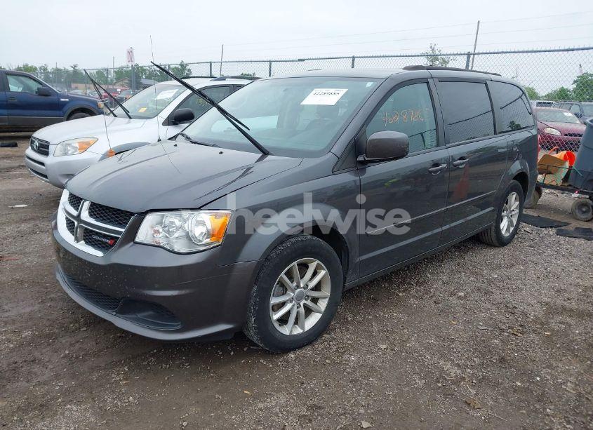 Photo 2 of 2016 Dodge Grand CARAVAN SXT (VIN 2C4RDGCG1GR218932)