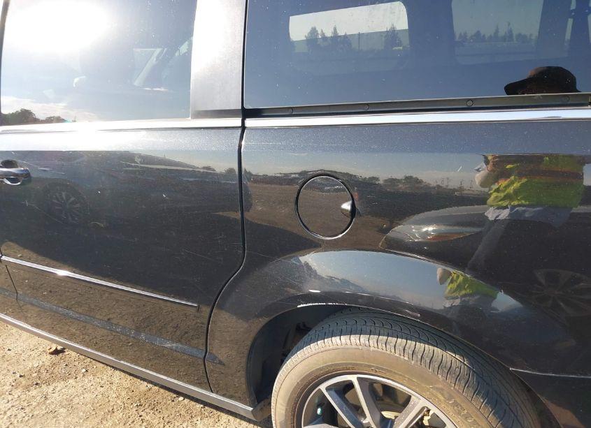 Photo 21 of 2016 Dodge Grand CARAVAN SXT (VIN 2C4RDGCG1GR277334)