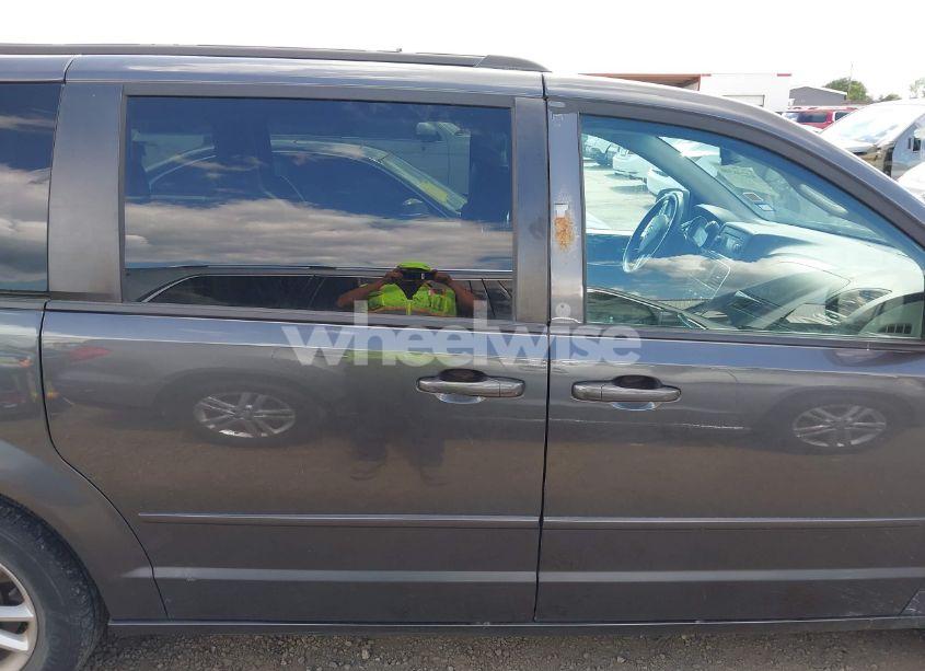 Photo 13 of 2016 Dodge Grand CARAVAN SXT (VIN 2C4RDGCG1GR342537)