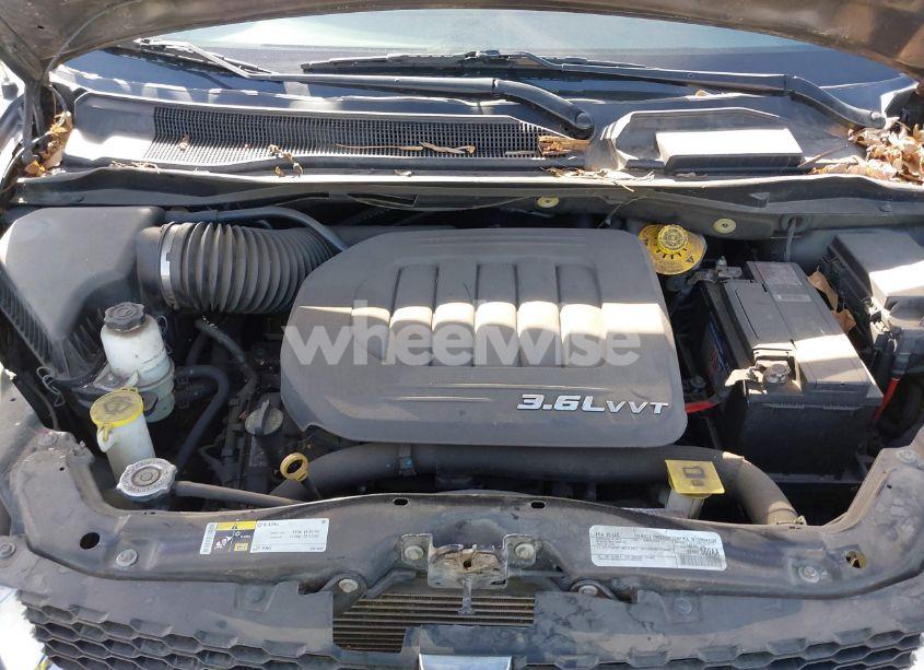 Photo 10 of 2016 Dodge Grand CARAVAN SXT (VIN 2C4RDGCG1GR384013)