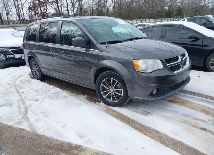 2017 Dodge Grand CARAVAN SXT (VIN 2C4RDGCG1HR554114) main photo