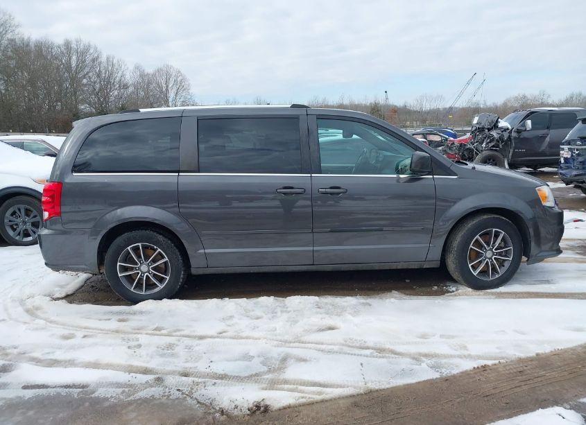 Photo 13 of 2017 Dodge Grand CARAVAN SXT (VIN 2C4RDGCG1HR554114)