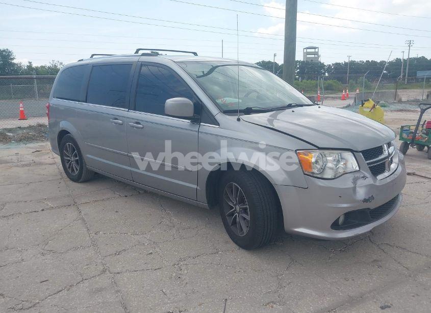 2017 Dodge Grand CARAVAN SXT (VIN 2C4RDGCG1HR580597) main photo
