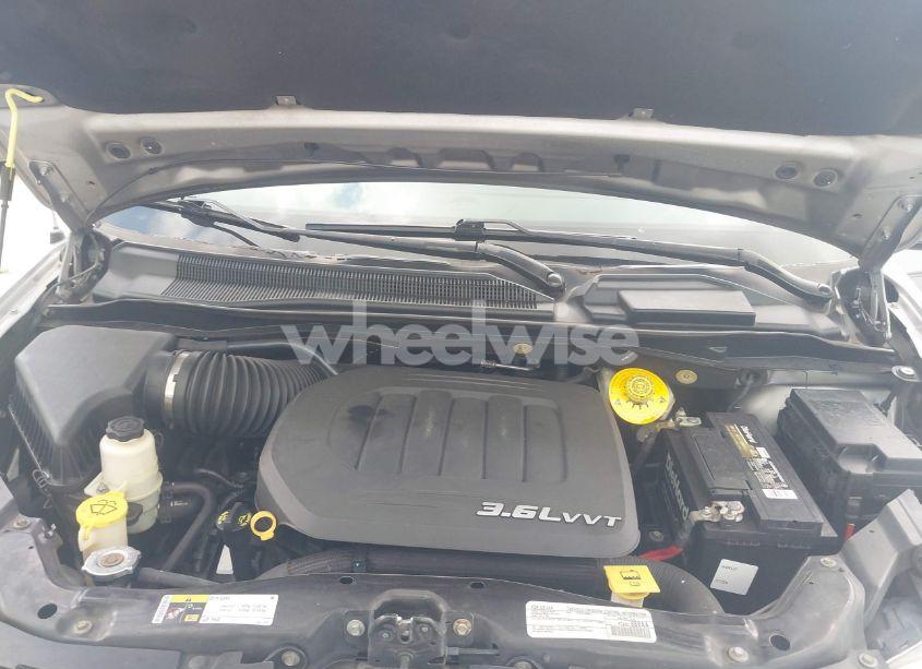 Photo 10 of 2017 Dodge Grand CARAVAN SXT (VIN 2C4RDGCG1HR580597)