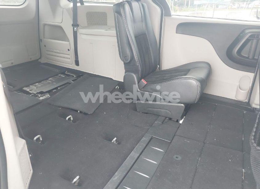 Photo 8 of 2017 Dodge Grand CARAVAN SXT (VIN 2C4RDGCG1HR580597)