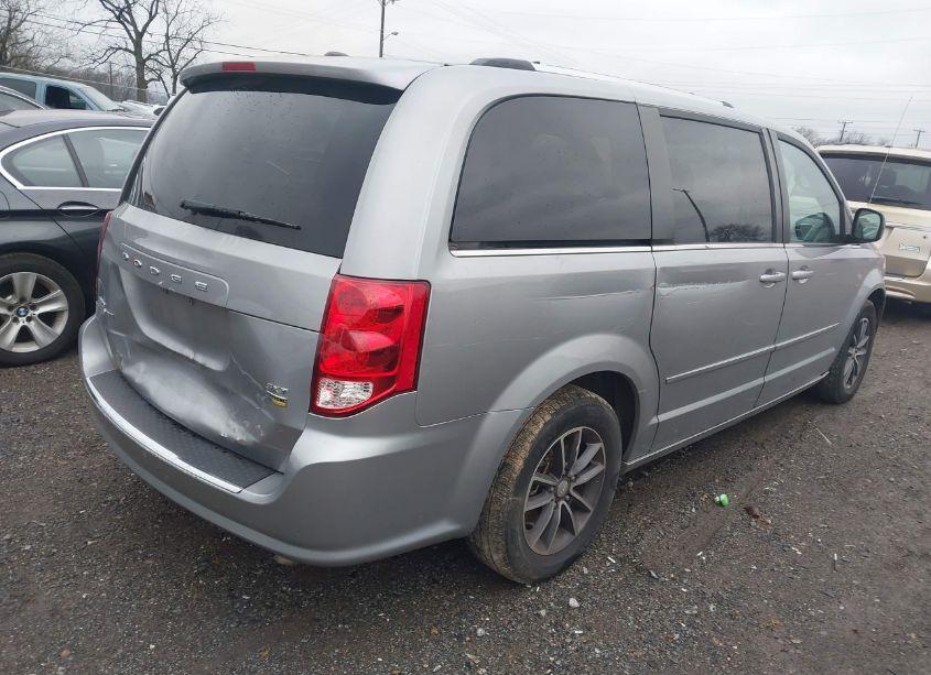 Photo 4 of 2017 Dodge Grand CARAVAN SXT (VIN 2C4RDGCG1HR624470)