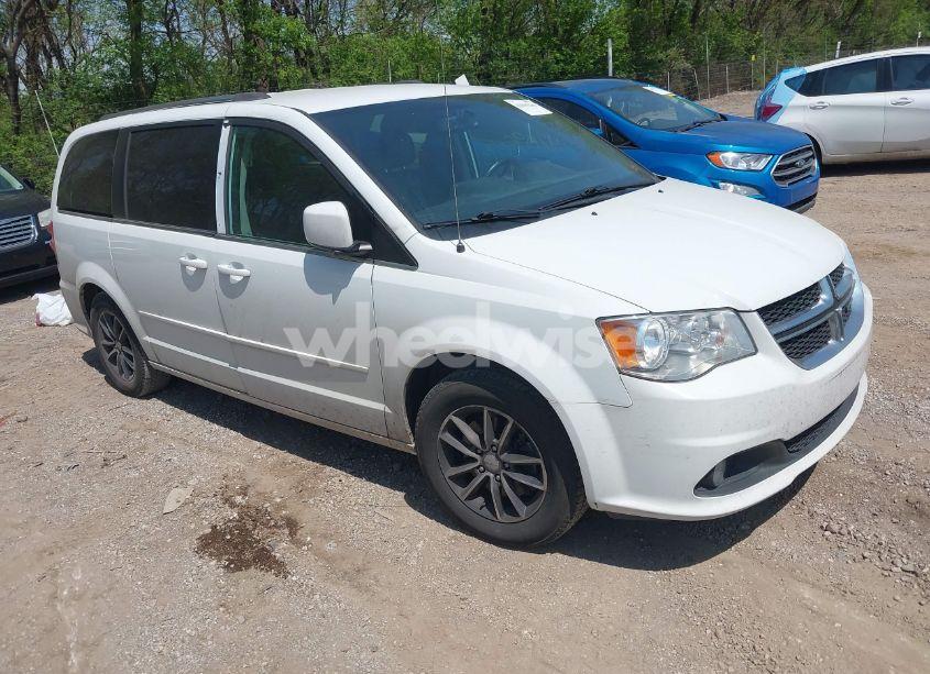 2017 Dodge Grand CARAVAN SXT (VIN 2C4RDGCG1HR747024) main photo