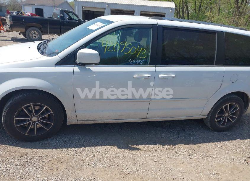 Photo 14 of 2017 Dodge Grand CARAVAN SXT (VIN 2C4RDGCG1HR747024)