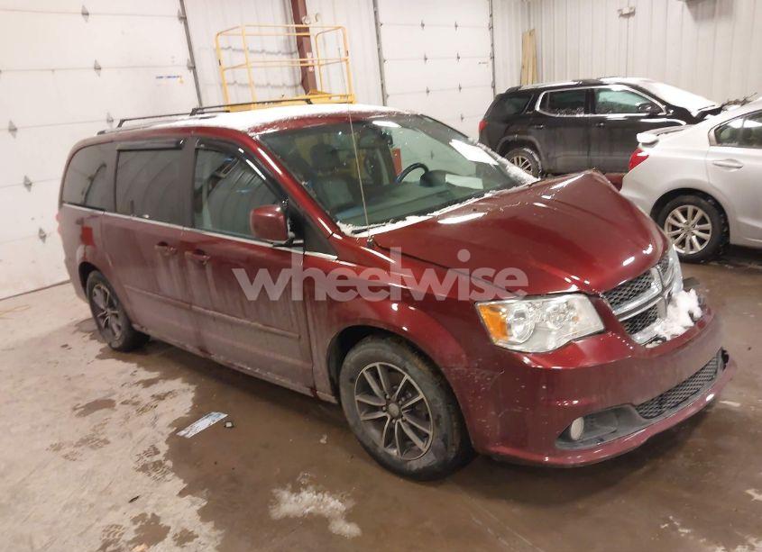 2017 Dodge Grand CARAVAN SXT (VIN 2C4RDGCG1HR750859) main photo