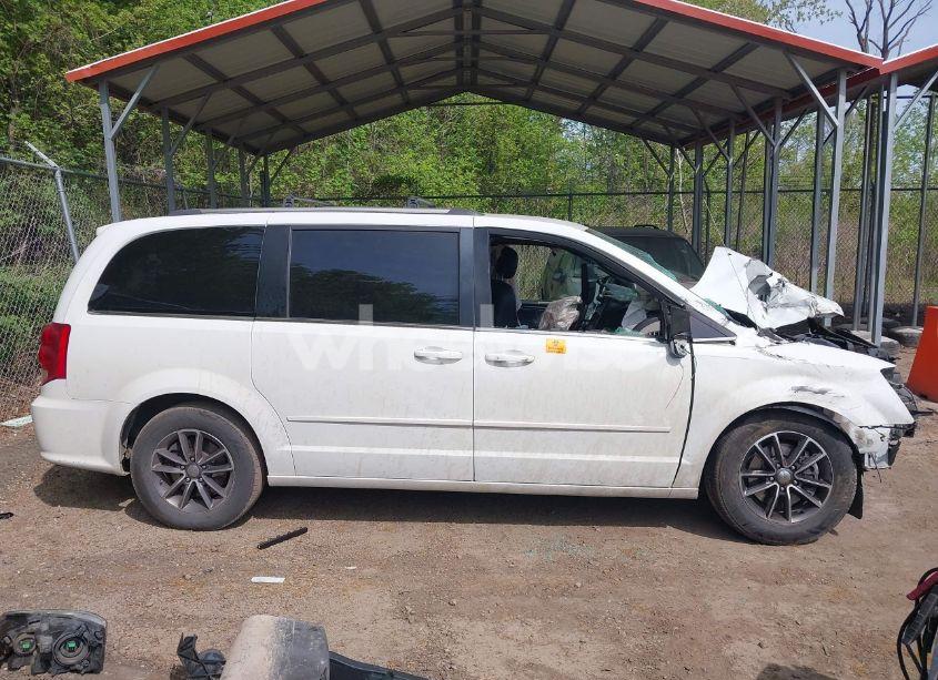 Photo 13 of 2017 Dodge Grand CARAVAN SXT (VIN 2C4RDGCG1HR847866)