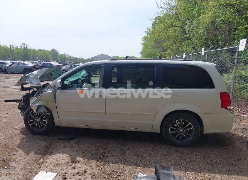 Photo 14 of 2017 Dodge Grand CARAVAN SXT (VIN 2C4RDGCG1HR847866)