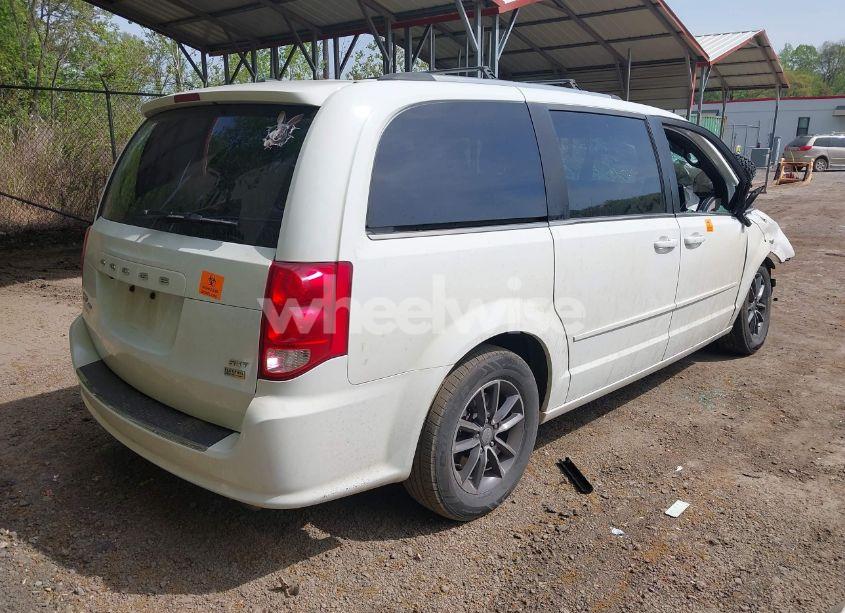 Photo 4 of 2017 Dodge Grand CARAVAN SXT (VIN 2C4RDGCG1HR847866)