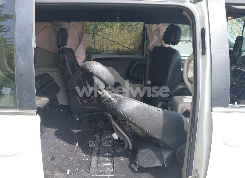 Photo 8 of 2017 Dodge Grand CARAVAN SXT (VIN 2C4RDGCG1HR847866)