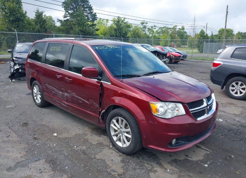 2018 Dodge Grand CARAVAN SXT (VIN 2C4RDGCG1JR206724) main photo