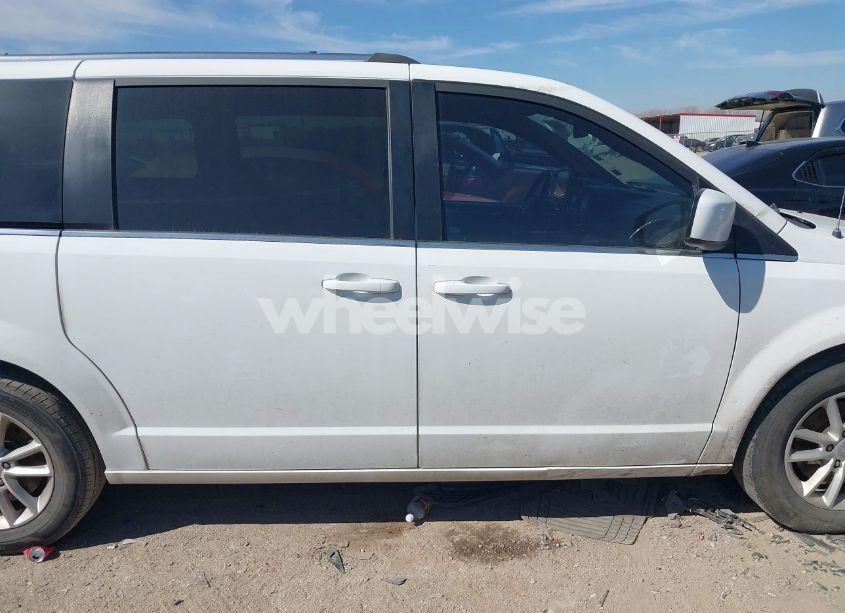 Photo 13 of 2018 Dodge Grand CARAVAN SXT (VIN 2C4RDGCG1JR249055)