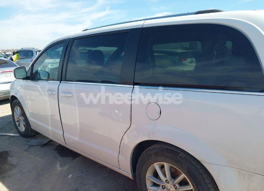 Photo 14 of 2018 Dodge Grand CARAVAN SXT (VIN 2C4RDGCG1JR249055)