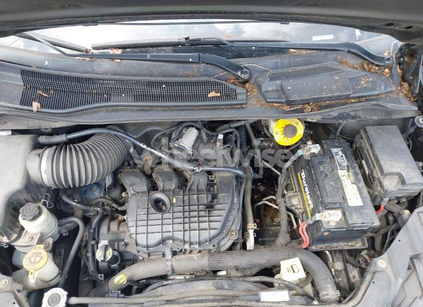 Photo 10 of 2018 Dodge Grand CARAVAN SXT (VIN 2C4RDGCG1JR324739)