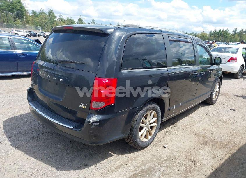 Photo 4 of 2018 Dodge Grand CARAVAN SXT (VIN 2C4RDGCG1JR324739)