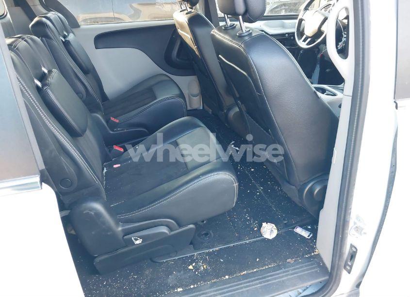 Photo 8 of 2019 Dodge Grand CARAVAN SXT (VIN 2C4RDGCG1KR521010)