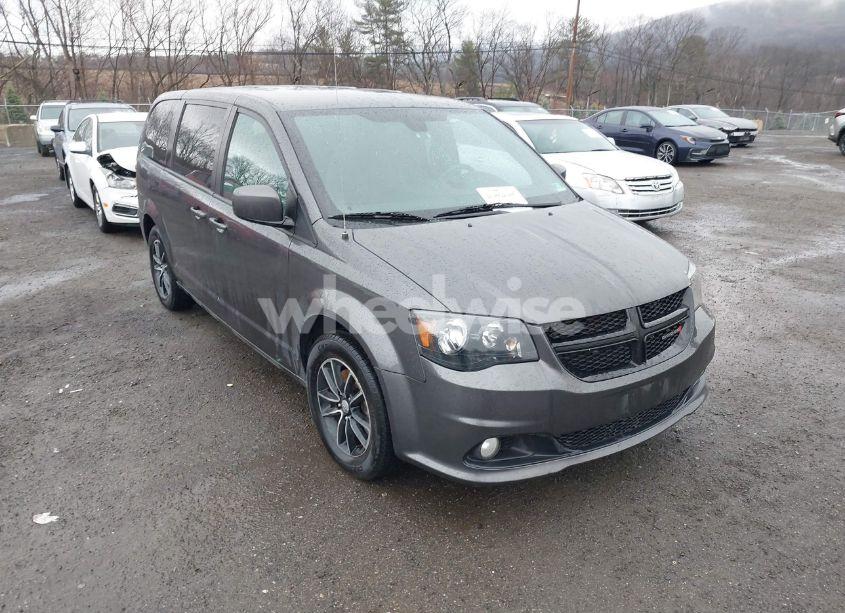 2019 Dodge Grand CARAVAN SXT (VIN 2C4RDGCG1KR546733) main photo