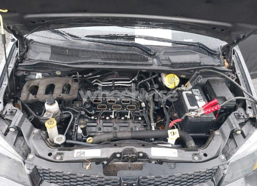 Photo 10 of 2019 Dodge Grand CARAVAN SXT (VIN 2C4RDGCG1KR546733)