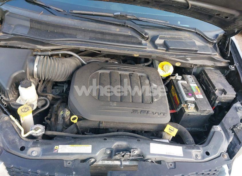 Photo 10 of 2019 Dodge Grand CARAVAN SXT (VIN 2C4RDGCG1KR582020)