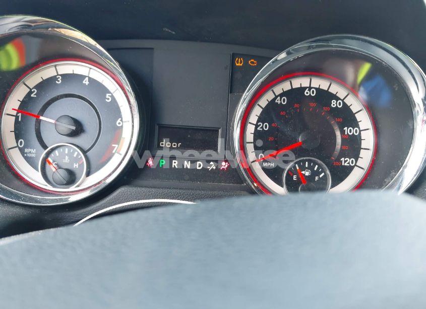 Photo 15 of 2019 Dodge Grand CARAVAN SXT (VIN 2C4RDGCG1KR716718)