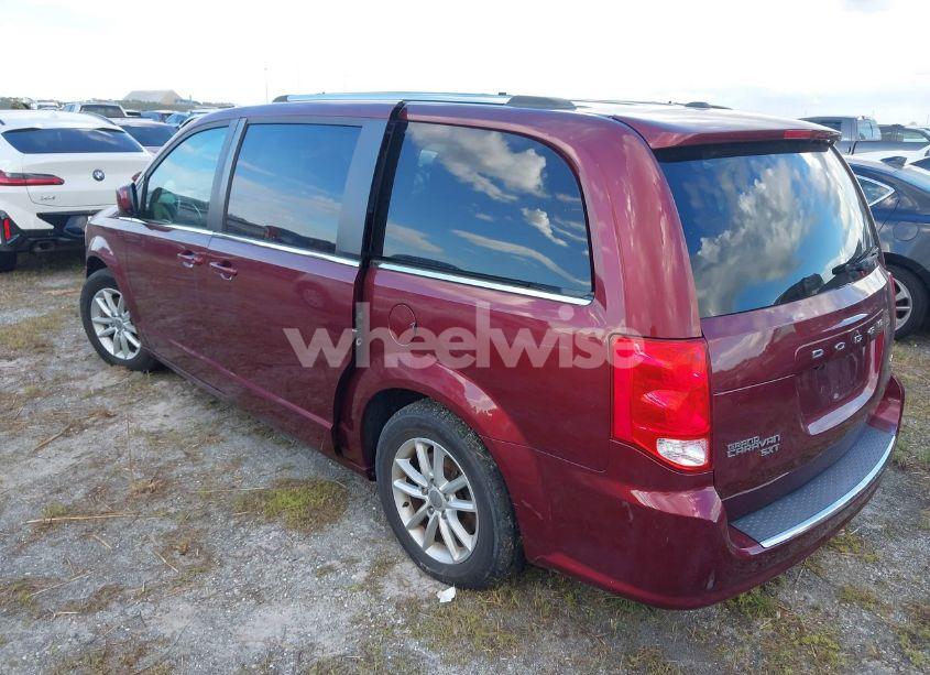 Photo 3 of 2019 Dodge Grand CARAVAN SXT (VIN 2C4RDGCG1KR716718)