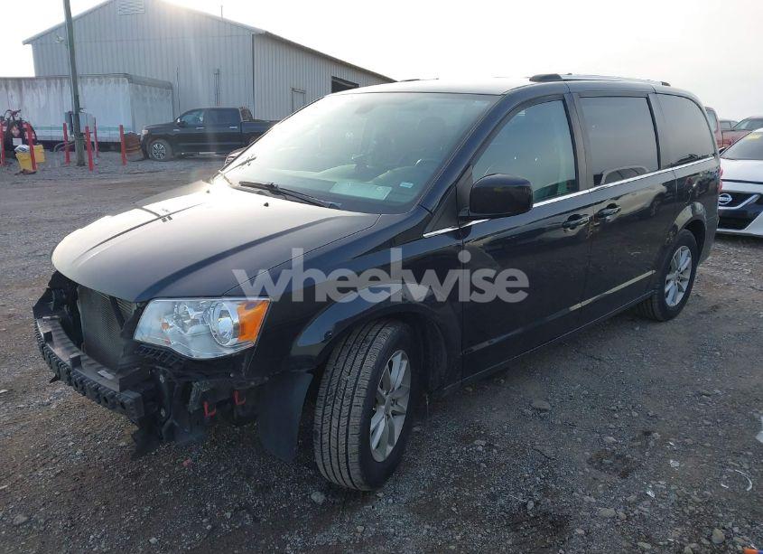 Photo 2 of 2019 Dodge Grand CARAVAN SXT (VIN 2C4RDGCG1KR740033)