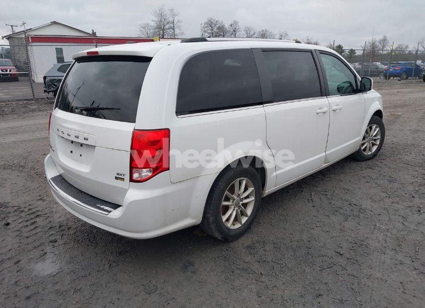 Photo 4 of 2019 Dodge Grand CARAVAN SXT (VIN 2C4RDGCG1KR748312)
