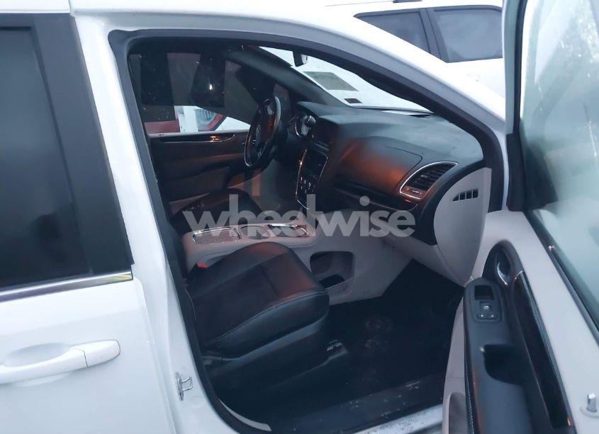 Photo 5 of 2019 Dodge Grand CARAVAN SXT (VIN 2C4RDGCG1KR748312)