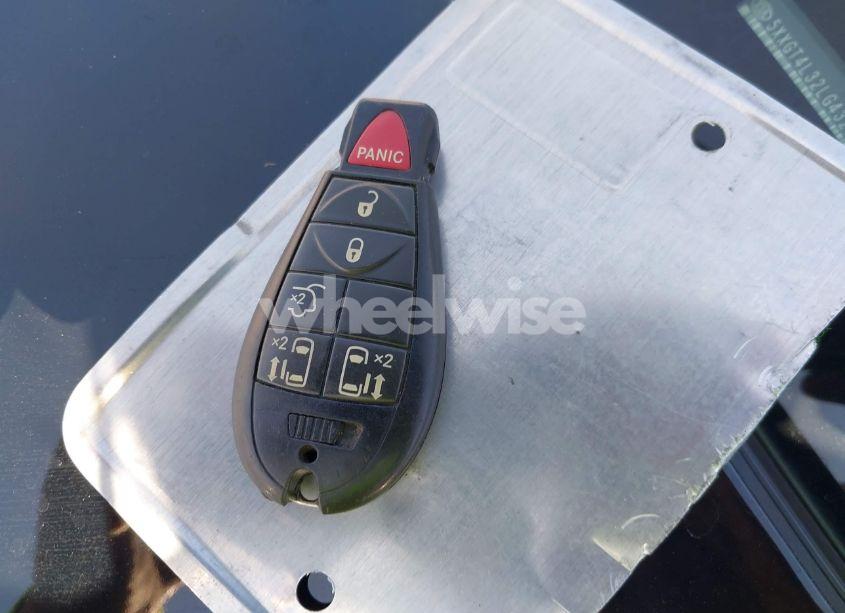 Photo 11 of 2012 Dodge Grand CARAVAN SXT (VIN 2C4RDGCG2CR332996)