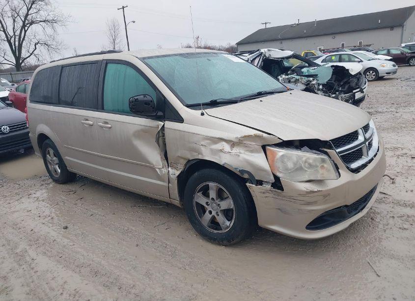 2013 Dodge Grand CARAVAN SXT (VIN 2C4RDGCG2DR582997) main photo