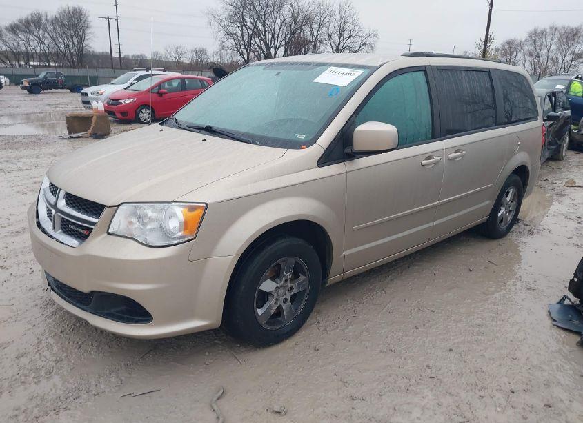 Photo 2 of 2013 Dodge Grand CARAVAN SXT (VIN 2C4RDGCG2DR582997)