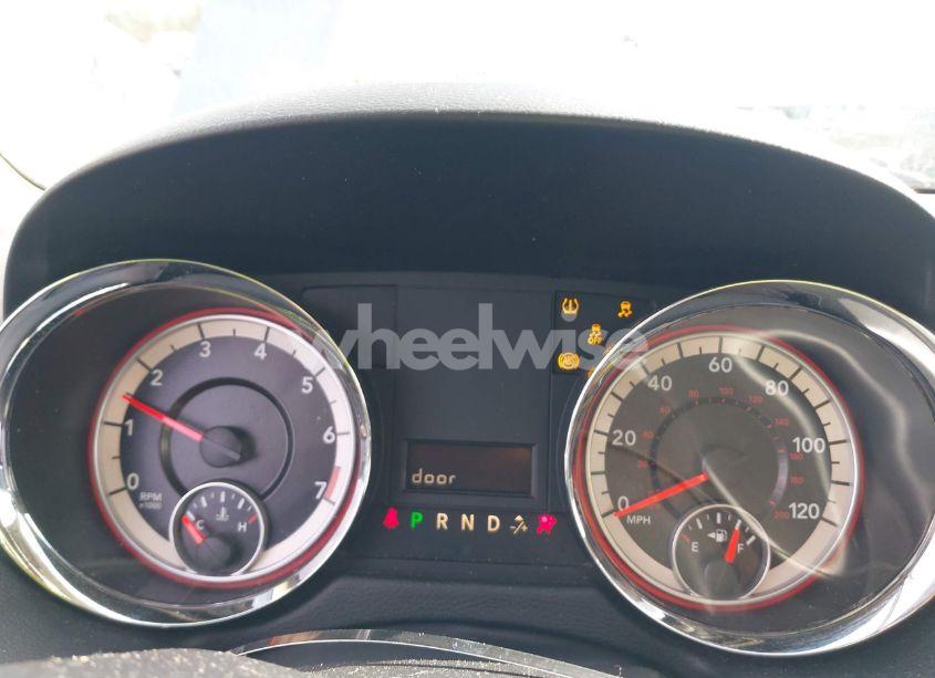 Photo 7 of 2014 Dodge Grand CARAVAN SXT (VIN 2C4RDGCG2ER253945)