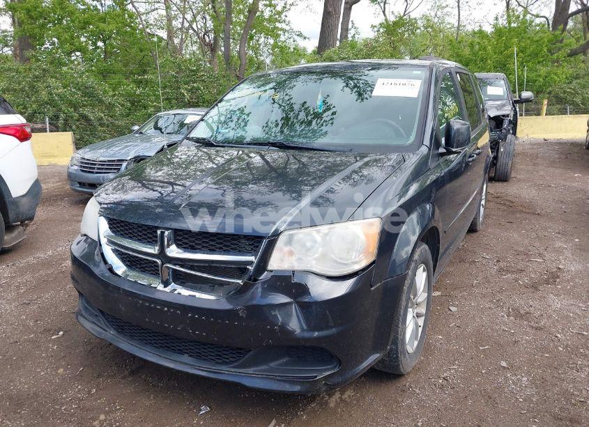 Photo 2 of 2014 Dodge Grand CARAVAN SXT (VIN 2C4RDGCG2ER388889)