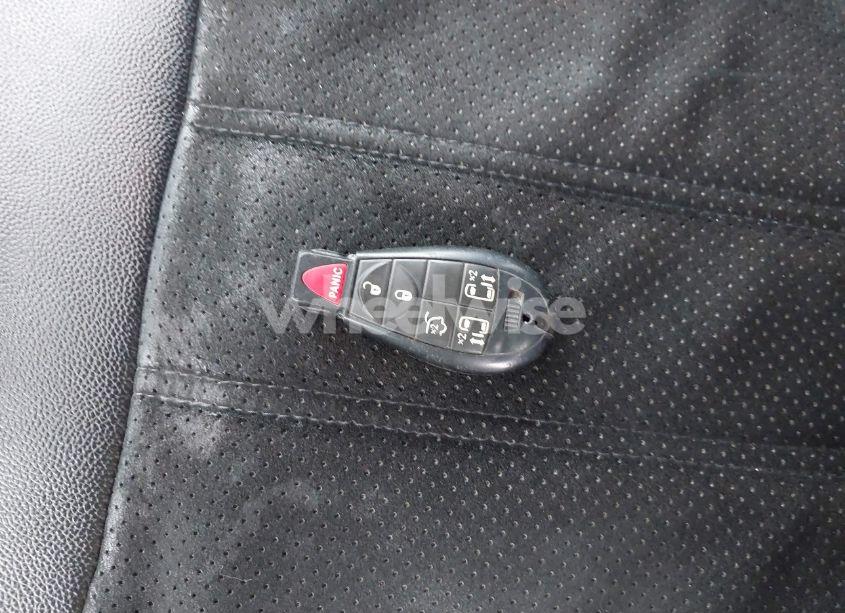 Photo 11 of 2014 Dodge Grand CARAVAN SXT 30TH ANNIVERSARY (VIN 2C4RDGCG2ER406193)