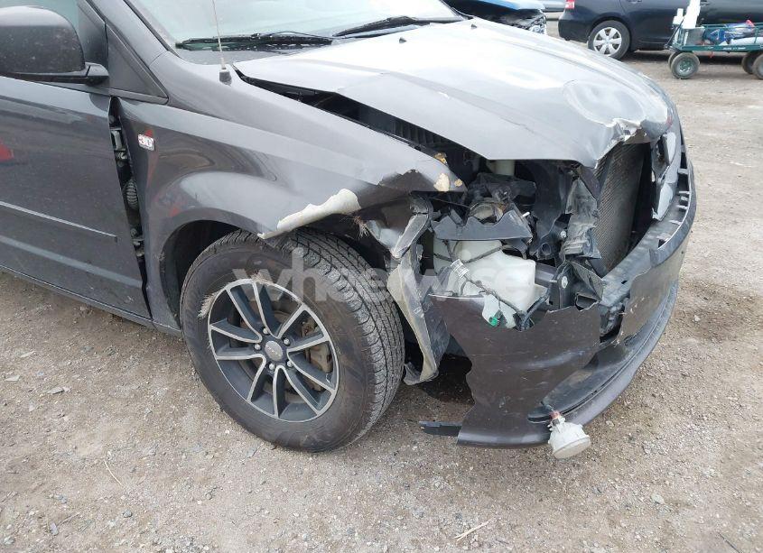 Photo 6 of 2014 Dodge Grand CARAVAN SXT 30TH ANNIVERSARY (VIN 2C4RDGCG2ER406193)