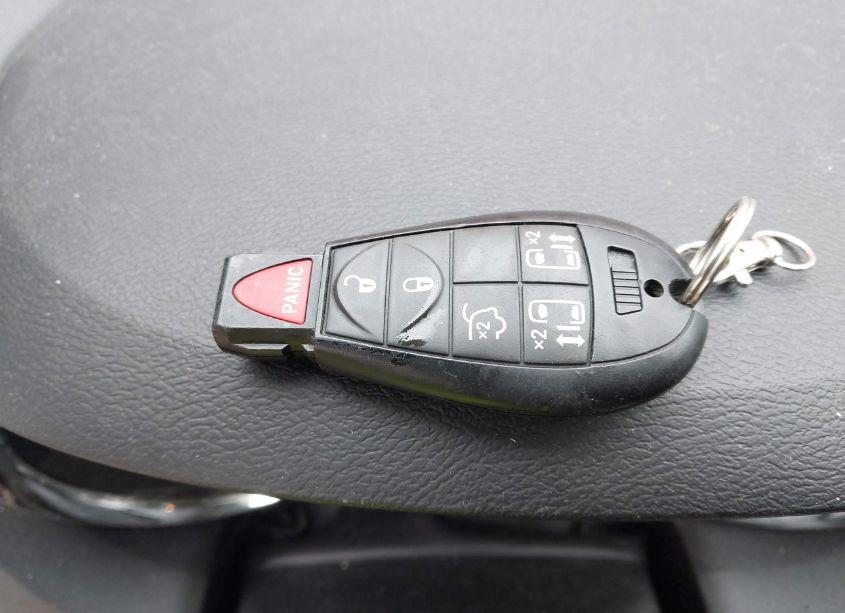 Photo 11 of 2014 Dodge Grand CARAVAN SXT 30TH ANNIVERSARY (VIN 2C4RDGCG2ER407246)