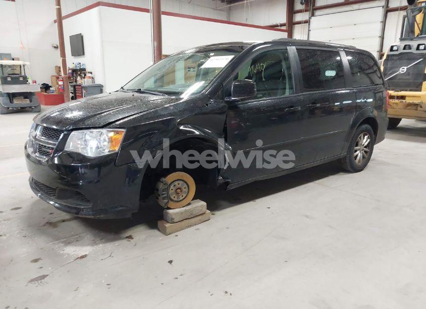 Photo 2 of 2015 Dodge Grand CARAVAN SXT (VIN 2C4RDGCG2FR591640)